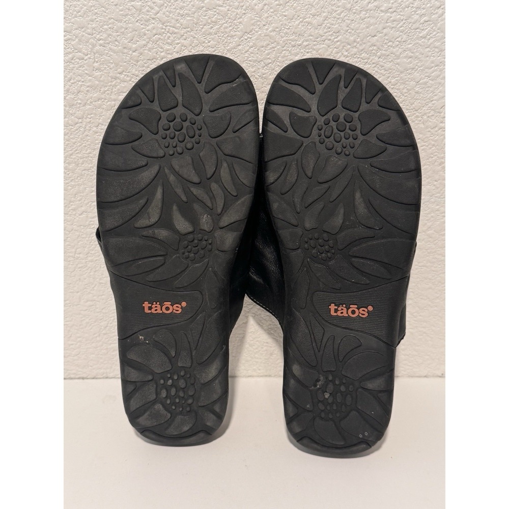 TAOS Gift 2 Ruched Leather Thong Sandal 9 Black Slip On Beach Vacation GT2-12045 - Picture 6 of 9